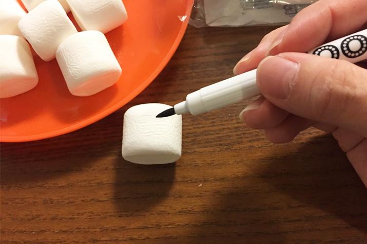 �܂��̓u���b�N�ł�����