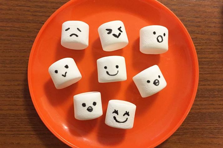 �z���ȏ�ɕ`���₷���c