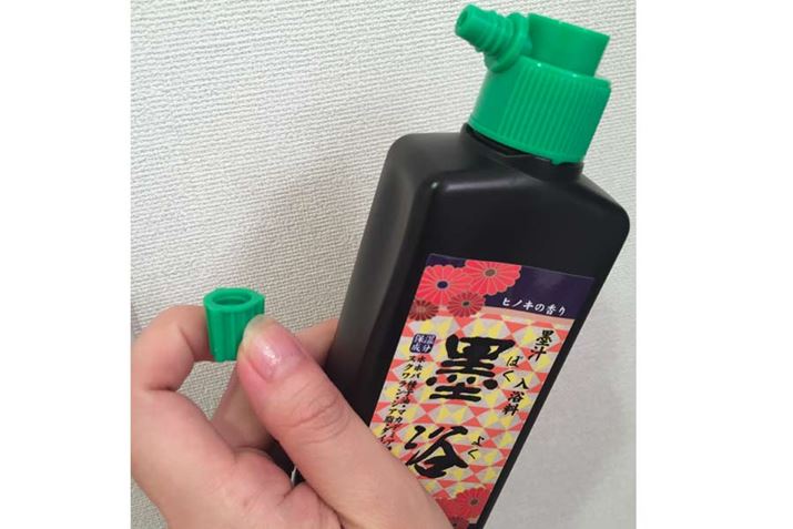 ̃Lbv̗ΐF܂AcƂ{ł͂Ȃł傤H