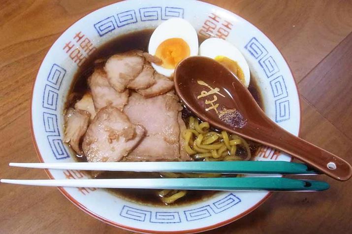 ̓`[V[ƂŗgbsOBLy[ł݂̃QYĂ݂܂