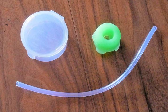 VR[S̖{̂ƃXg[A^їp̃P[XZbgĂ܂