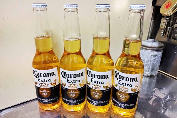 LVRYCorona BeeriRir[j