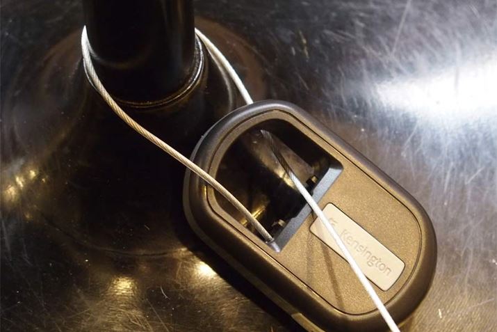 e[űrȂǂɃC[ЂA{̗̂ւ̕ɒʂ܂