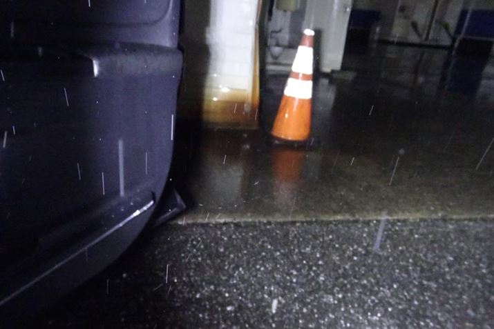 hAJA^ÂȎԊOƂ炵Ƃ̗lqB̖邳킩肢܂ł傤H