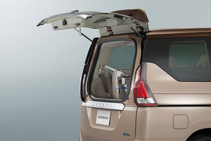 Zis̐V^fƂȂĐVɍ̗pꂽufAobNhAv