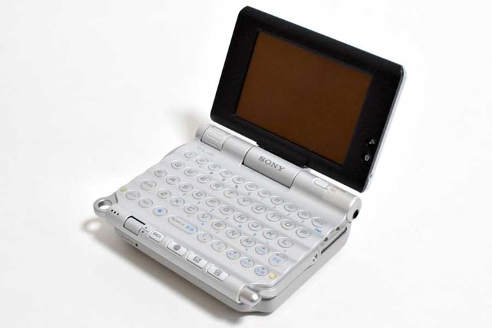 L[{[ht[Palm^[̂Ƃ˔iACLIE PEG-UX50