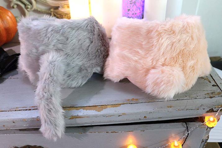 J[̓O[ƃsN2FBO[͔LŁAsN͂̂ۂtĂ܂