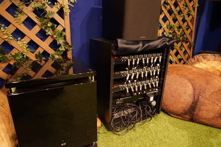 �T�u�E�[�n�[�̓K���p���p��ELAC�uSUB2090�v��ǉ��ŗp��