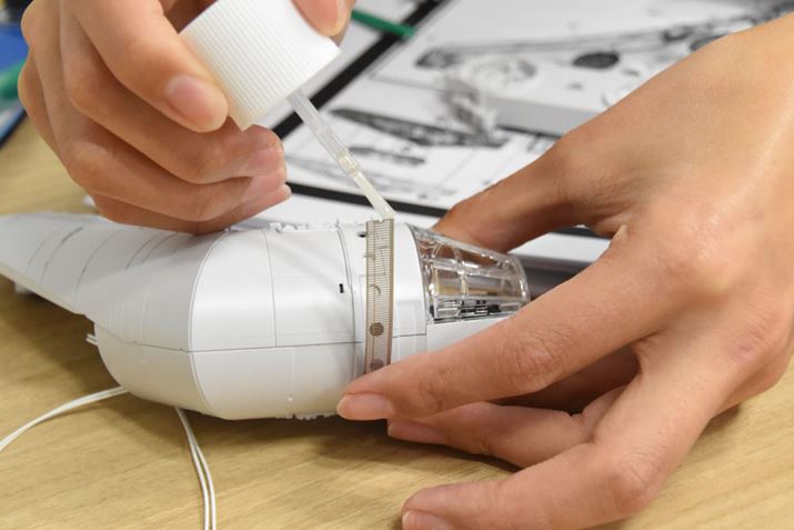 Gb`Op[c̐[ɂ傱Ɛڒ܂邾Ŏt̂ŁAS҂ł͂Ȃ