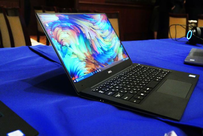 13.3�^�t���𓋍ڂ���m�[�gPC�Ƃ��Ă͍ŏ��N���X�̃T�C�Y