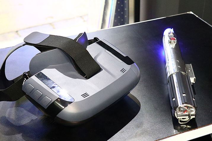 m{11{ɔX^[EEH[Y^WF_CE`WB̉i30,800~iŕʁj