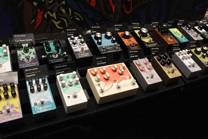 {WJ肵Ă鐻i͑S39ށI q̒ʂÂׂĂnhCh