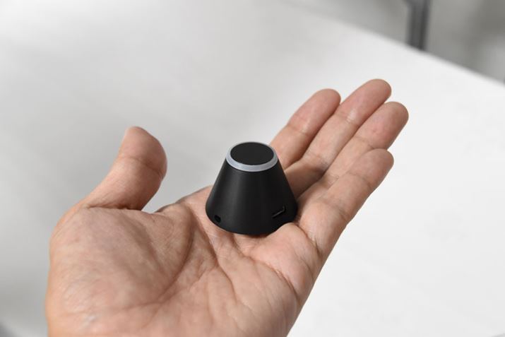 uglṽTCY͒a40×29mmŁAdʂ͖18g