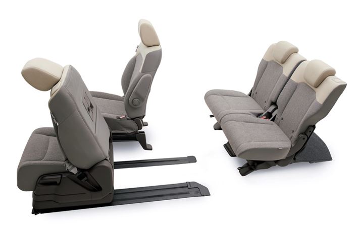 V^N-BOX̏ȃX[p[XChV[gB摜͍łOփXCh