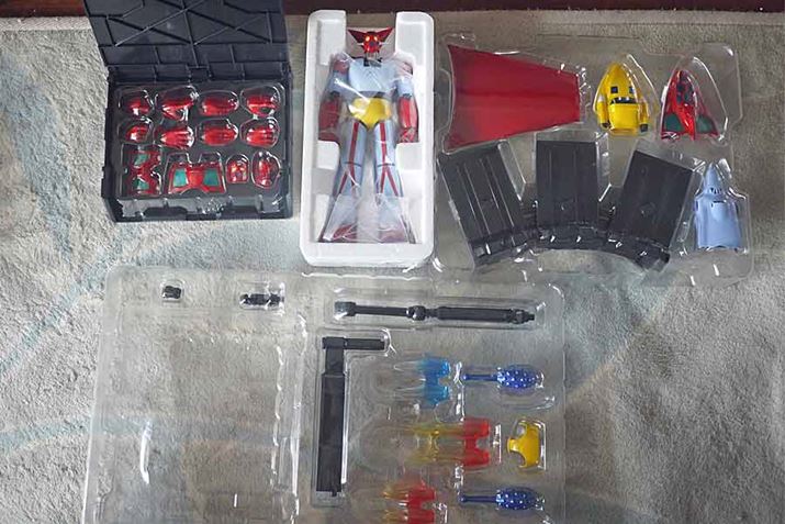 傫ȃpbP[W͖̒{̂ƃQb^[}V3ƕti肾