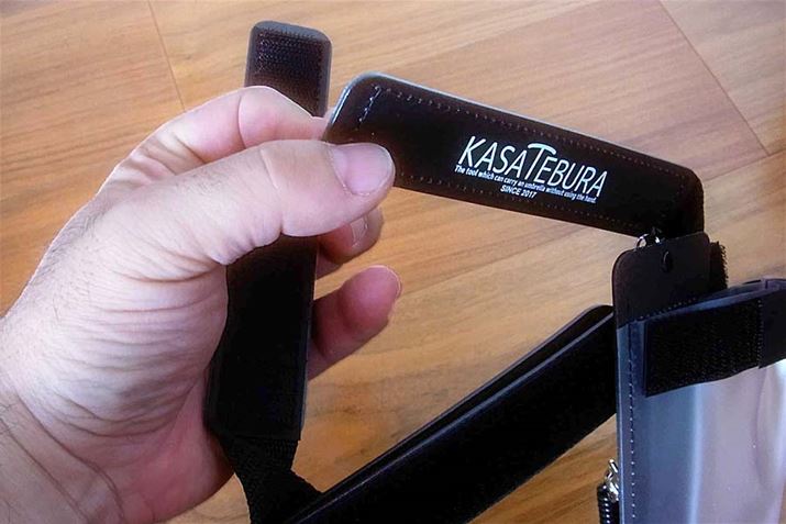 ̕}WbNe[vɂȂĂAL͎Rɕς܂