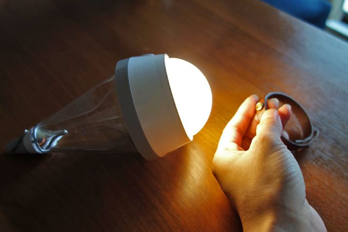 g6:݂艺v1̏Ԃŏu邱ƂŁA茳Ƃ炷X|bgCg