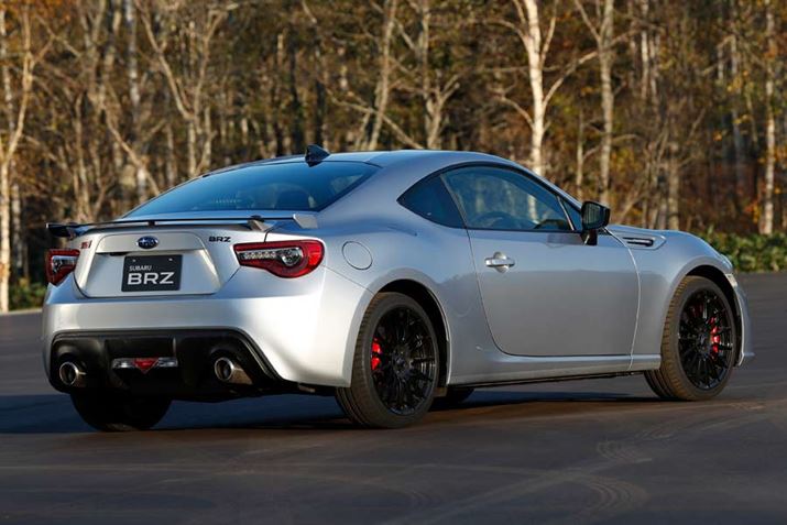 XouBRZ STI SportvOσC[W