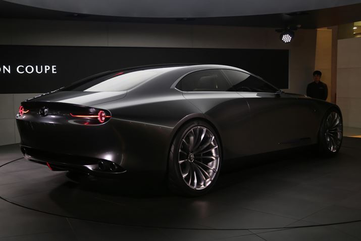 uMAZDA VISION COUPEv^[^[V[2017 }c_u[Xɂ