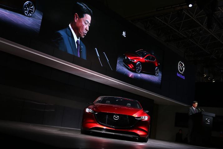 [^[V[2017 }c_u[X̃vXJt@Xɓod}c_ \В̏듹