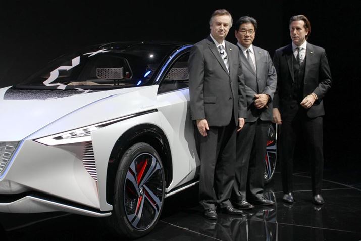 EV�ɒ��͂��Ă�����Y�����A����̃u�[�X�̓��e�����̕��j�ɉ��������̂ƂȂ���