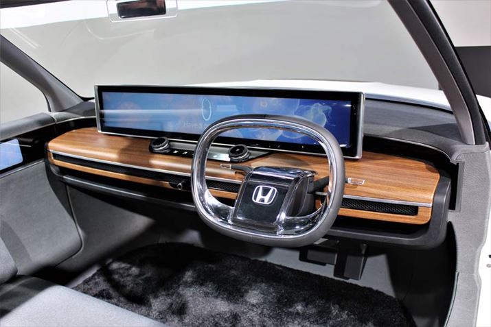 �z���_�uHonda Urban EV Concept�v�C���e���A