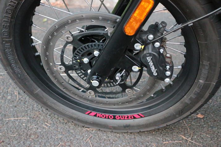 tǵAu{̃VOfBXNu[L̗pBABSڂĂA͐\Ȃ