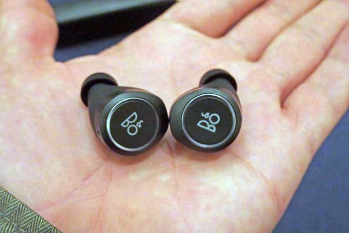 B&O PLAY̊SCXCzuBeoplay E8vBAI[fBI[J[肪銮SCXCzĂ