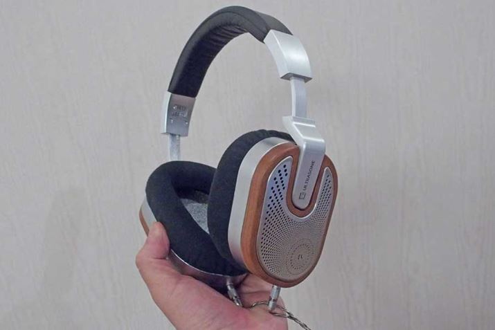 wbhtHՂ̃L[rWAɂȂĂULTRASONEJ^wbhztbOVbvfuEdition 15v