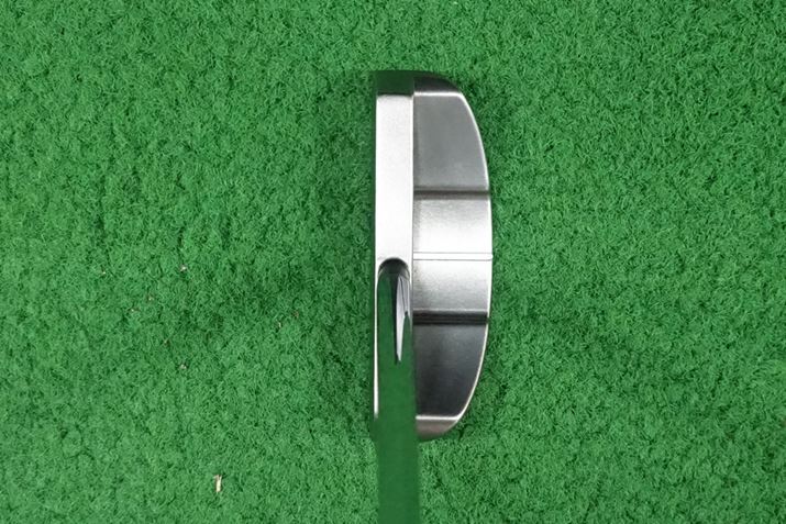 yʂŃp`ƑłĂ郂fcƂ܂܂ȃZ^[Vtgp^[LĂ܂B͎łi΁j