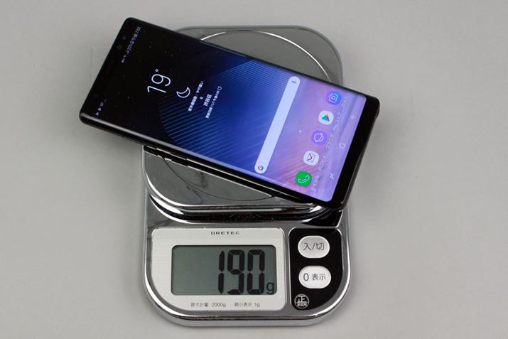 SIMJ[hmicroSD[J[h𑕒Ԃŏdʂ͖190gƁAdʋ̃X}[gtH