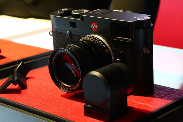 uLEICA M10v