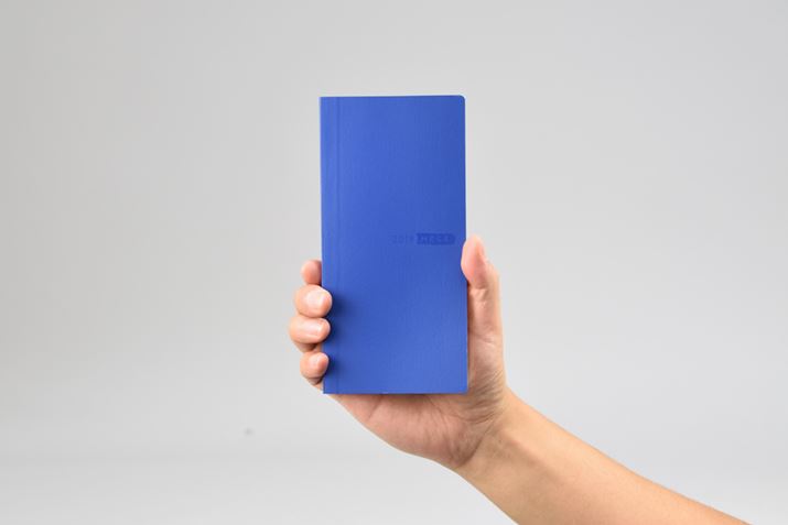 uقړ蒠weeks MEGA Xj[J[ }bgu[v