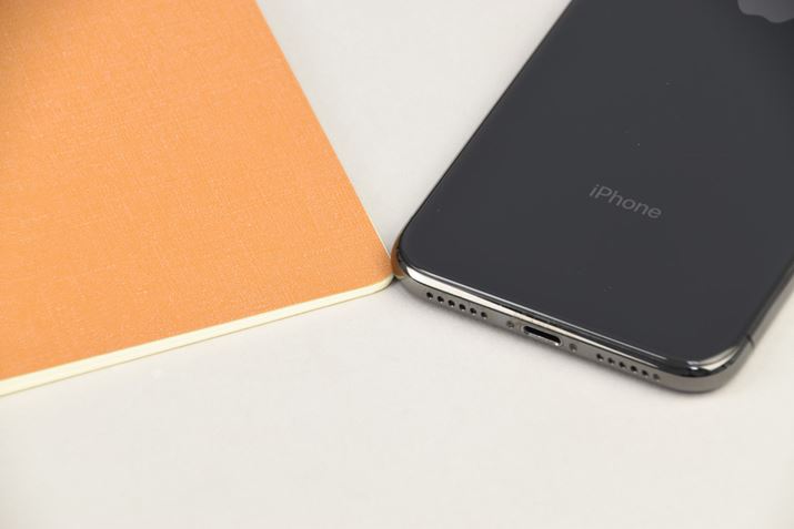 ƂĂI uiPhone XvƔׂƈڗđRłBTCỸm[gƂ̕p