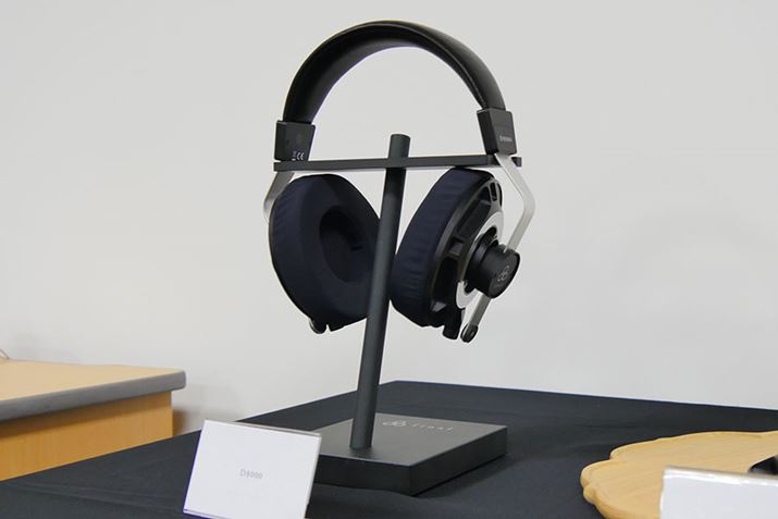 final̃A~õwbhzX^ht̂|Cg