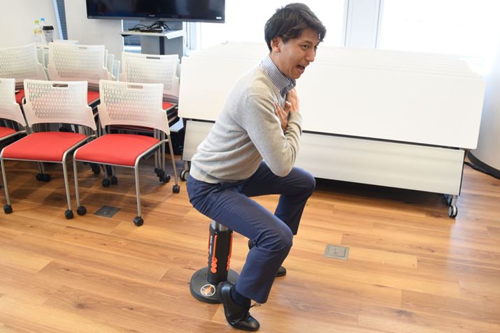 ܐ𗧂Ă܂܁AXNbgcc