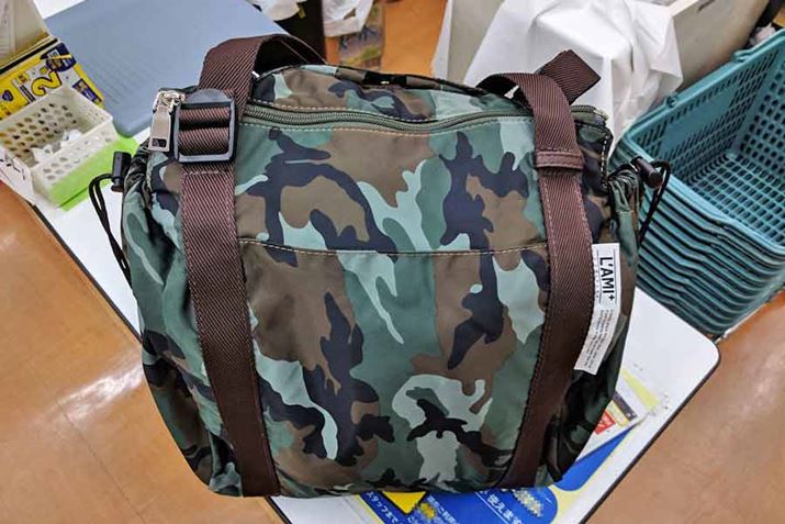 �㕔�̃t�@�X�i�[��߂܂�