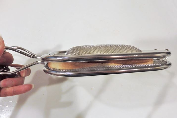 猩Ɛ^񒆂̕cłA̕vX܂