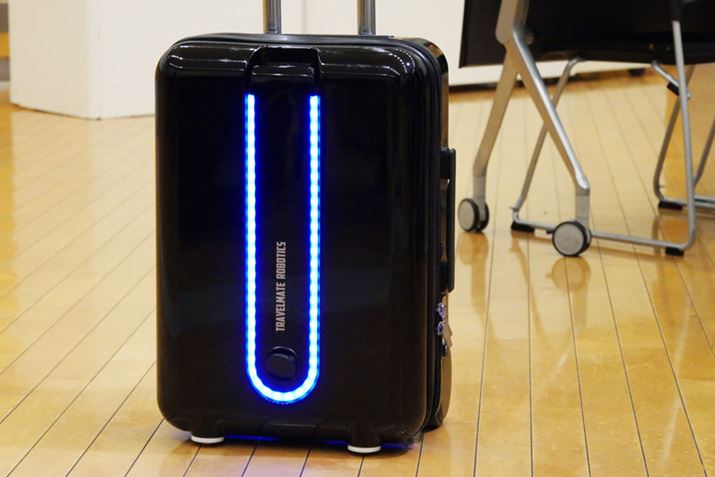 LED𓋍ڂIȃfUĆuTravelmatev