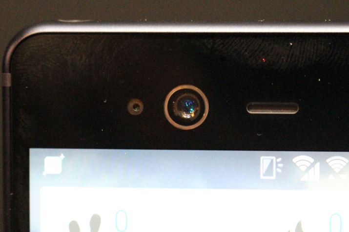 {@̓ʔFؗpJ́AtB^[ɉǂ{ĂA邢Oł̔Fؐx߂Ă