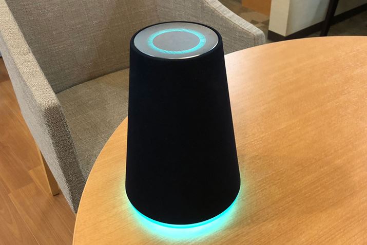 obe[쓮\Clova WAVEȂARZĝȂ̐^񒆂ɐݒuł