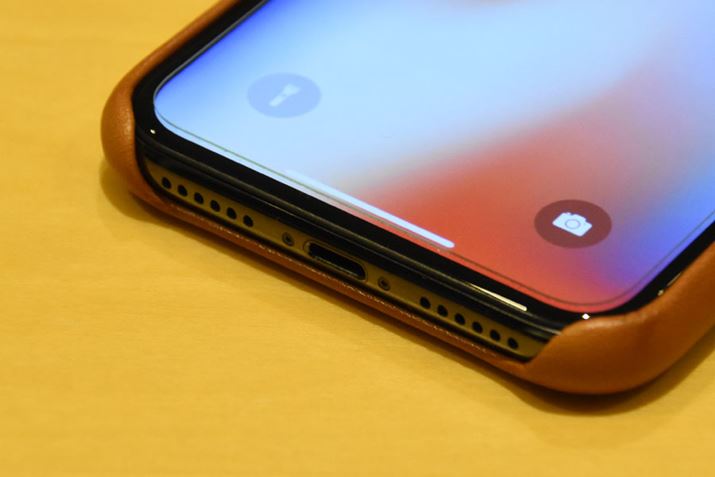 ̐؂荞݂AuiPhone XVR[P[XvƓTCY