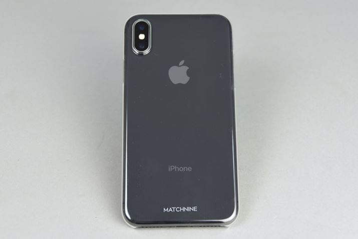 wʂɂ̓hbgeLX`[{ĂAP[XiPhone X̂߂ɂF̕ϐFuvh