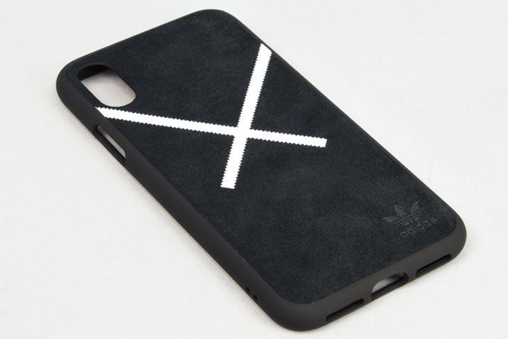 uXBYO Moulded casev́Aʐ^̃ubN܂ޑS4FœWJ