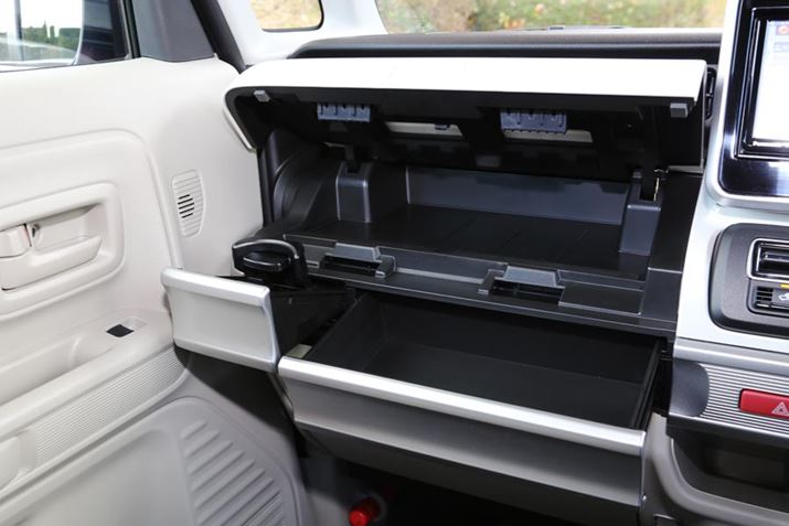 ȑCplɂuCpl[{bNXvB摜͊J