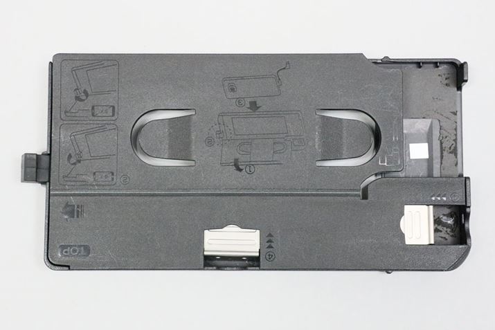 gCɂ́A܂܂ȑ傫̃X}z𑕒ł悤ɃAWX^[iVo[̃p[cjtĂ܂