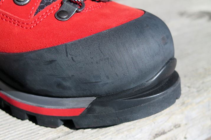 ܐ̕ŊOɏoAioĂ镔ARo