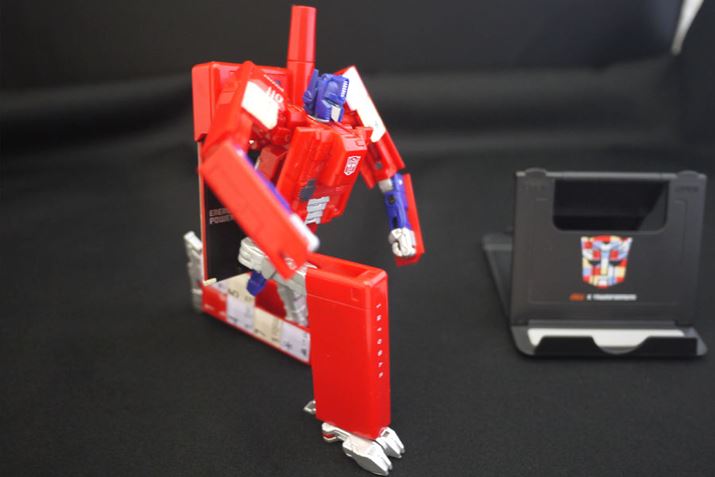 �G�������\�B�ׂ����|�[�Y�������Ċy�����ł�