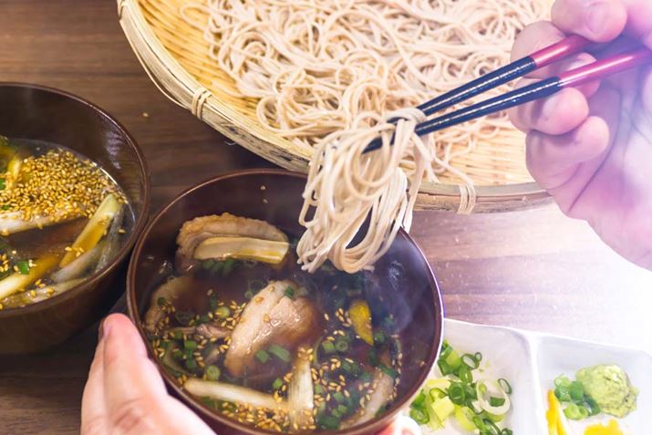 䂸̔킢ŁA`ɓꂽ犮