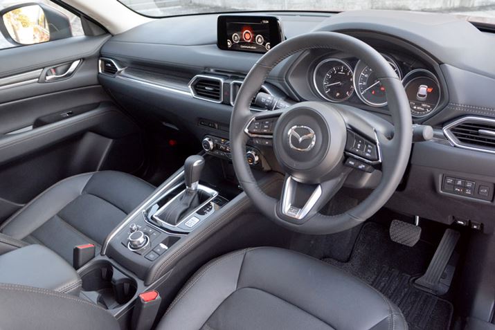 O̎啝ɍ߂ÃNXSUVłȂv~AȈۂ܂Ă